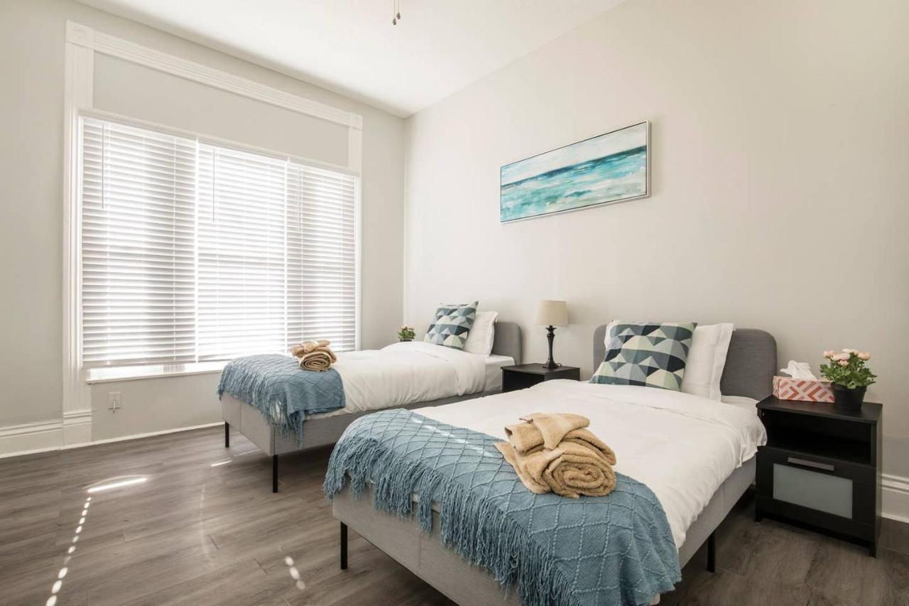 Louisville Dream House 4Br 2Ba By Cozysuites エクステリア 写真