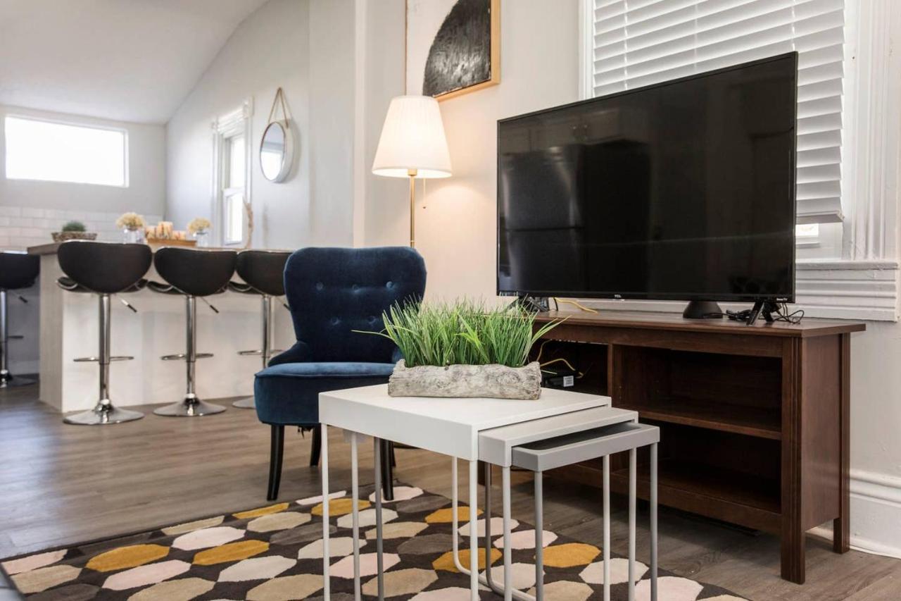 Louisville Dream House 4Br 2Ba By Cozysuites エクステリア 写真